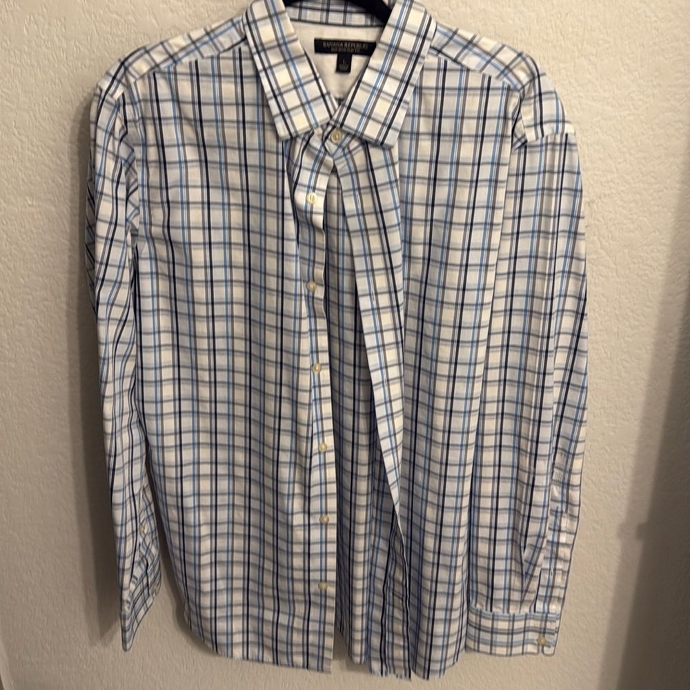 Men’s Banana Republic non-iron slim fit dress shirt